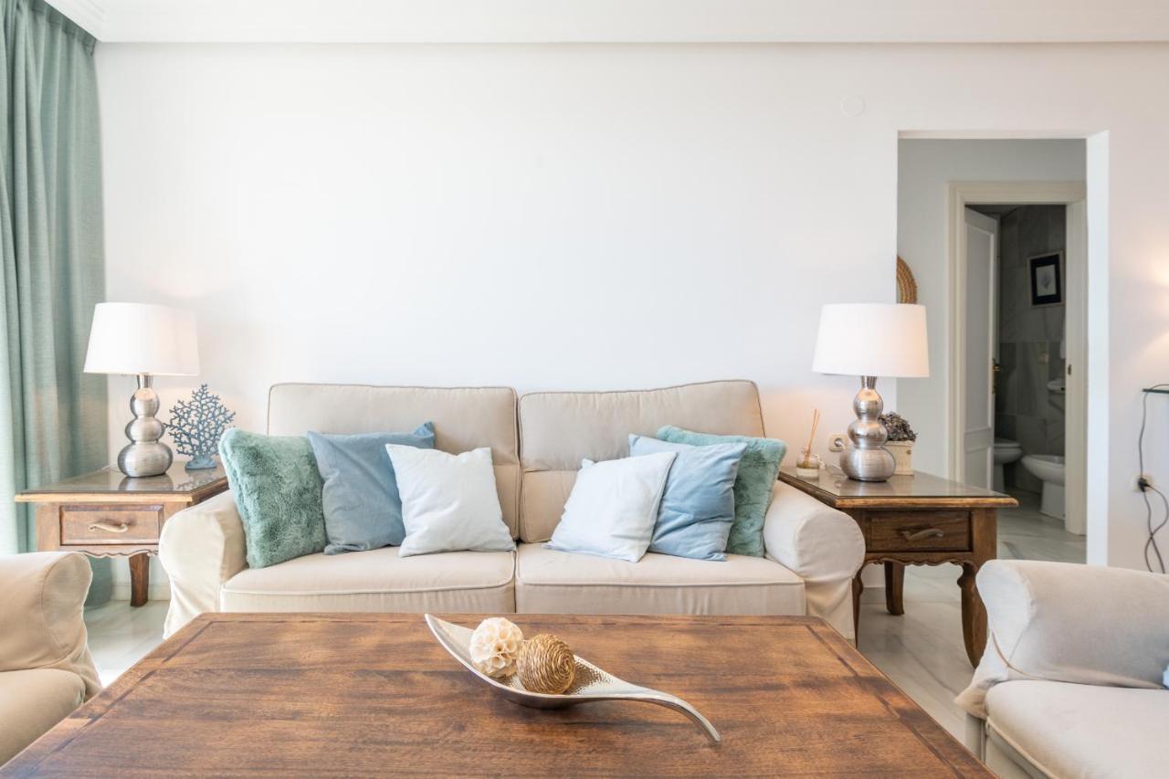 Apartamento Familiar Vistas Al Mar By Rent Me Estepona Bagian luar foto