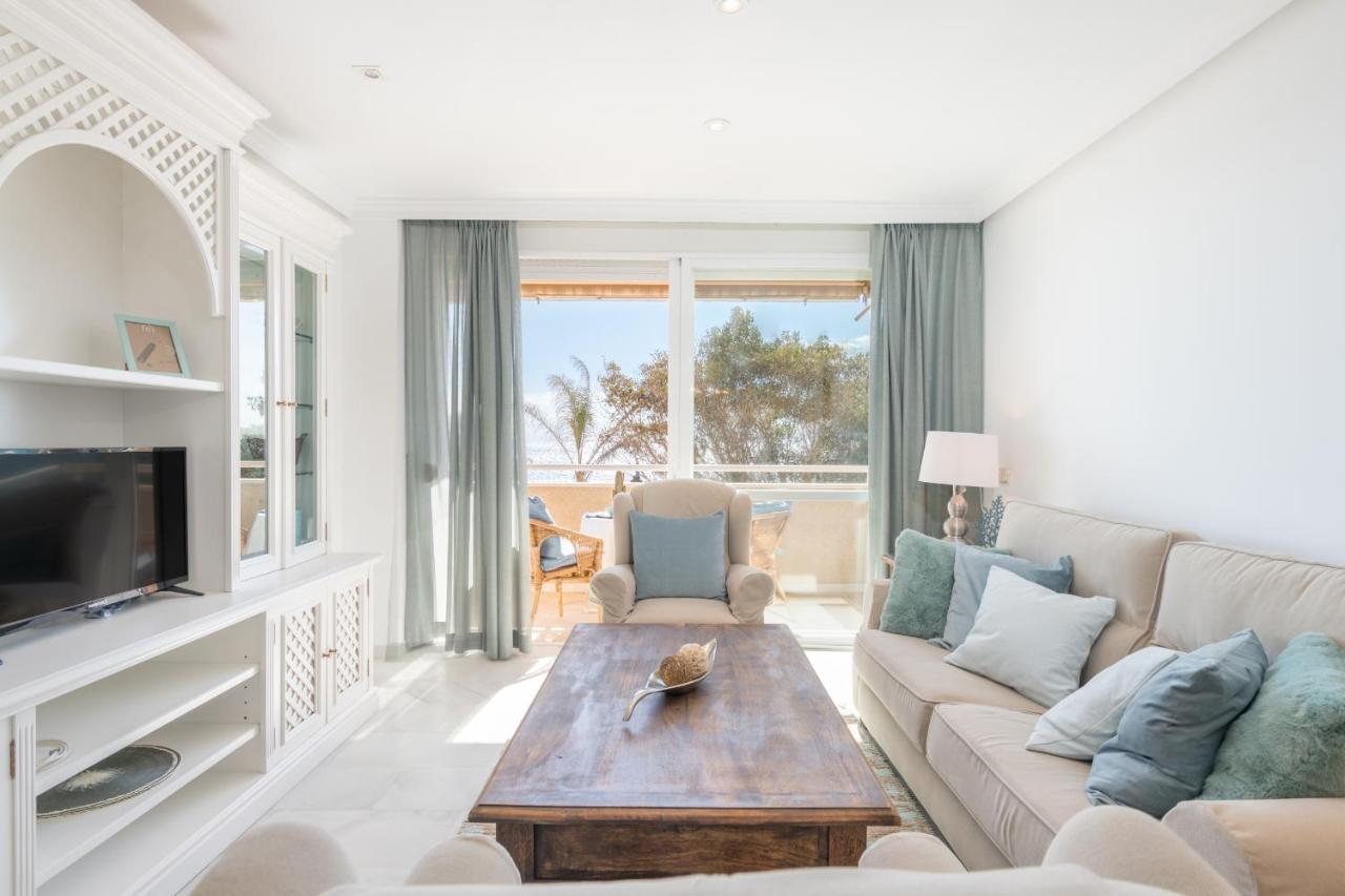 Apartamento Familiar Vistas Al Mar By Rent Me Estepona Bagian luar foto