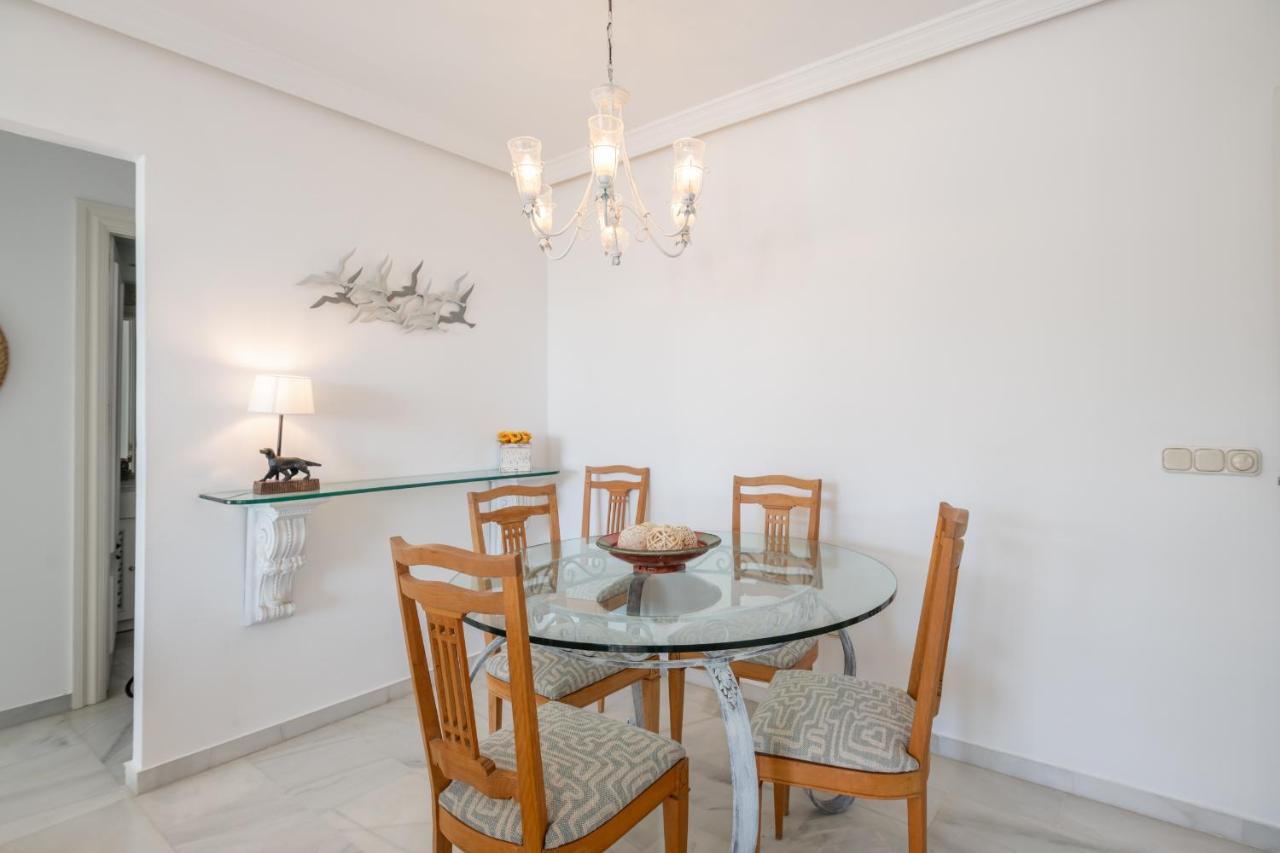 Apartamento Familiar Vistas Al Mar By Rent Me Estepona Bagian luar foto