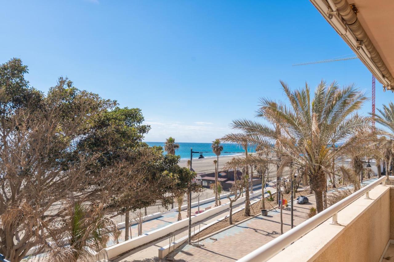 Apartamento Familiar Vistas Al Mar By Rent Me Estepona Bagian luar foto
