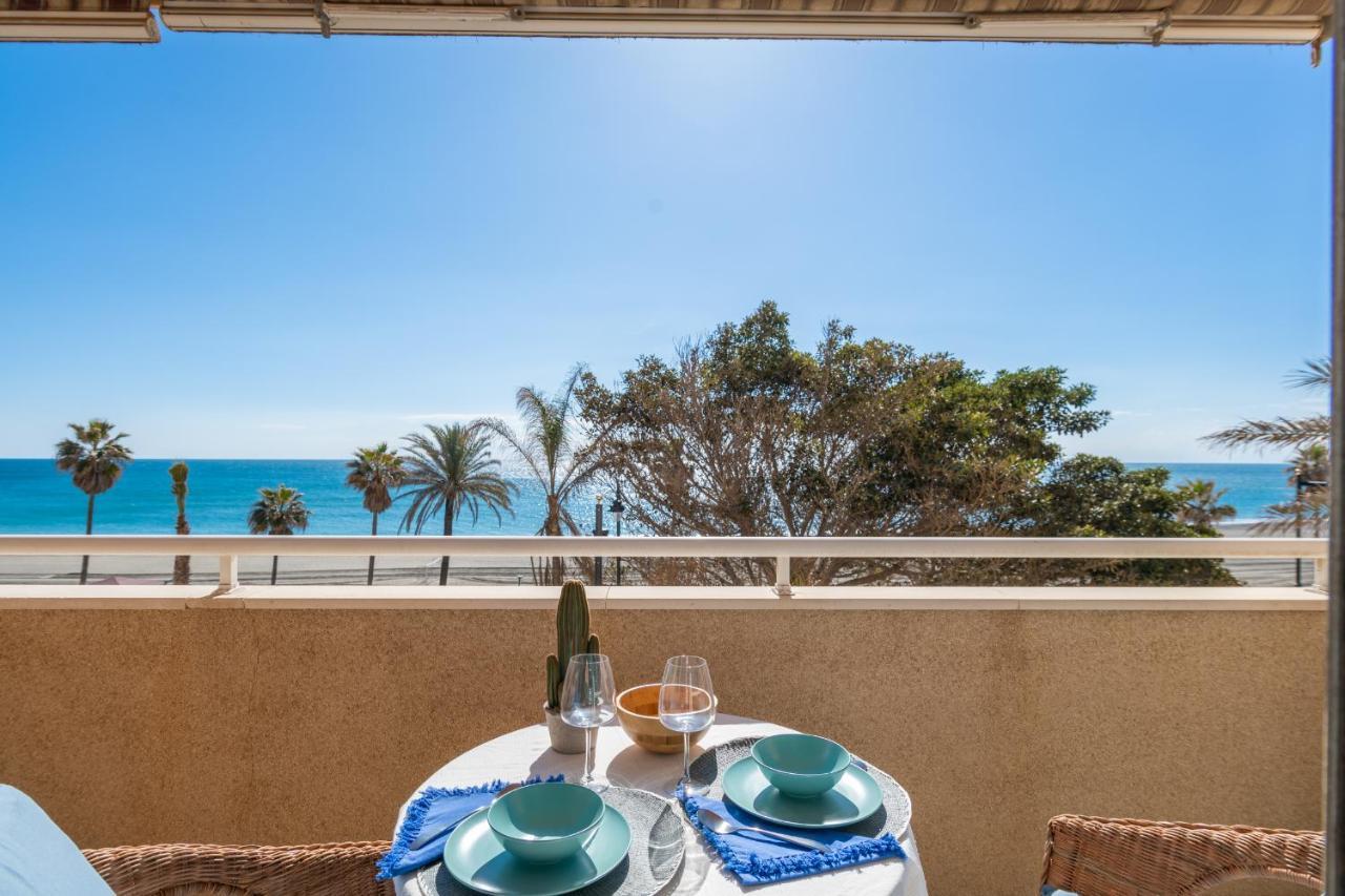 Apartamento Familiar Vistas Al Mar By Rent Me Estepona Bagian luar foto