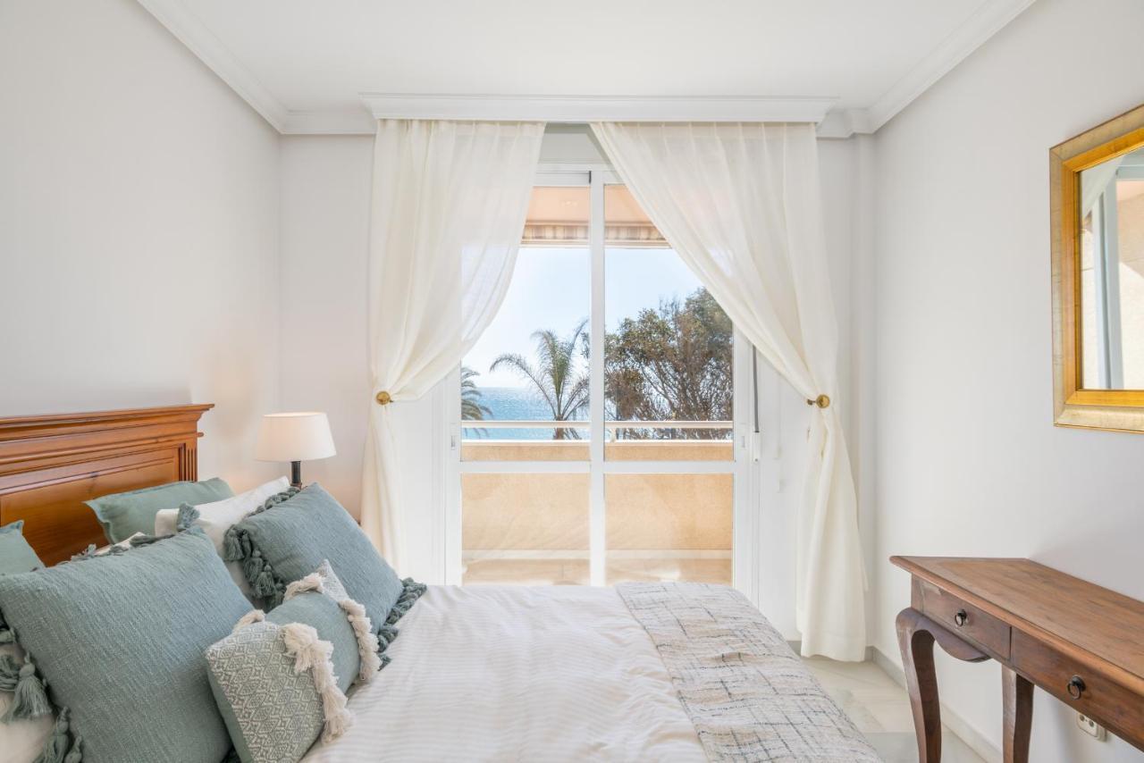 Apartamento Familiar Vistas Al Mar By Rent Me Estepona Bagian luar foto